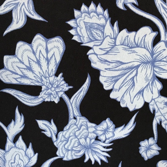 JM COLLECTION Floral Bell Sleeve Blouse Round Neck Blue Women’s Size XL Size 1X - Picture 4 of 16